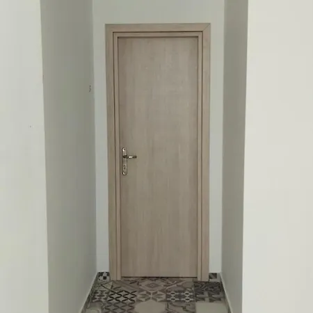 Exo Katikies- Urban Apartamento